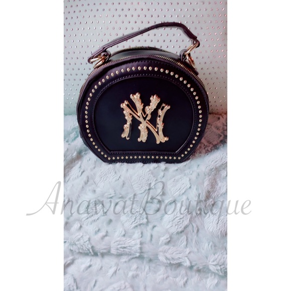 Honey Crossbody Handbag - Picture 5 of 9